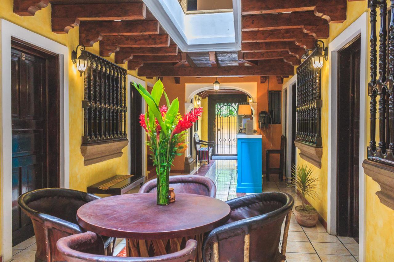 Hotel Casa Santa Lucia Antigua Exterior photo