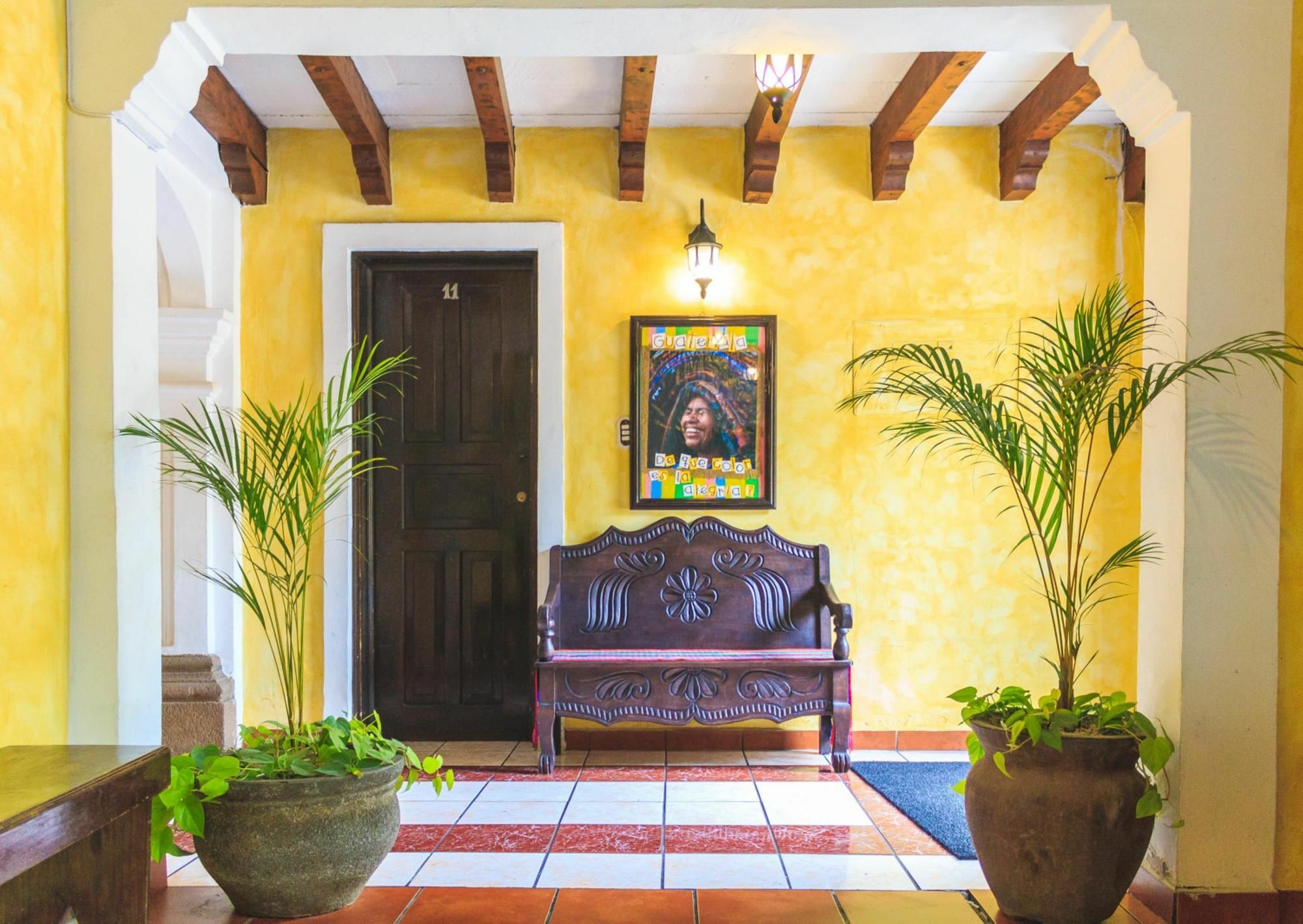 Hotel Casa Santa Lucia Antigua Exterior photo