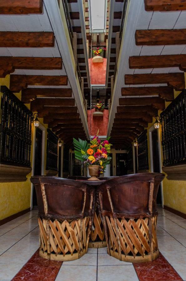 Hotel Casa Santa Lucia Antigua Exterior photo