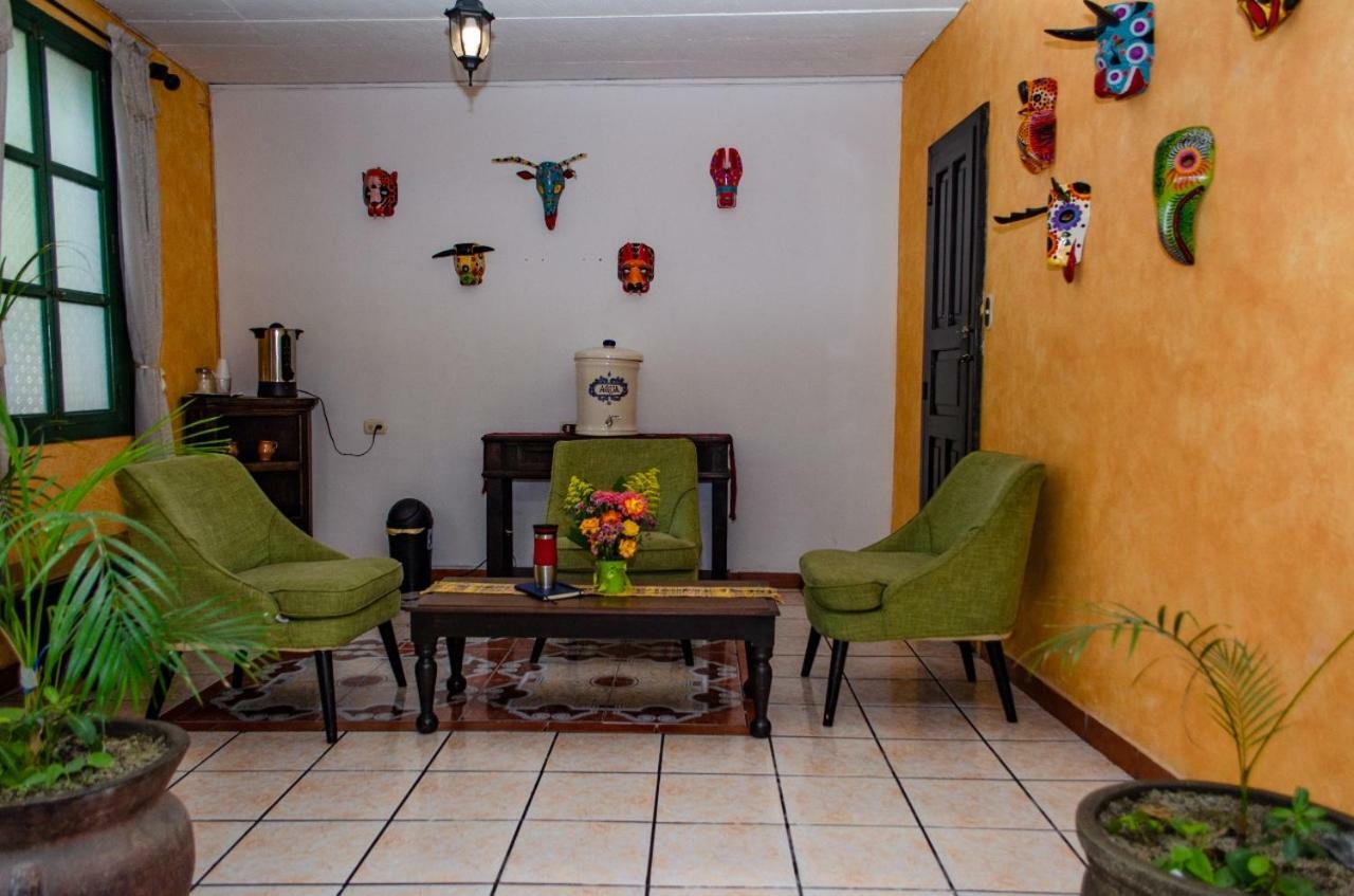Hotel Casa Santa Lucia Antigua Exterior photo